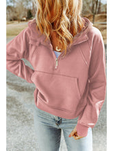 Pink lightweight hoodie with zipper and kangaroo pocket front view – Voguelle