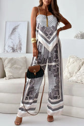 Front view printed cami & wide leg pants set in white – Voguelle