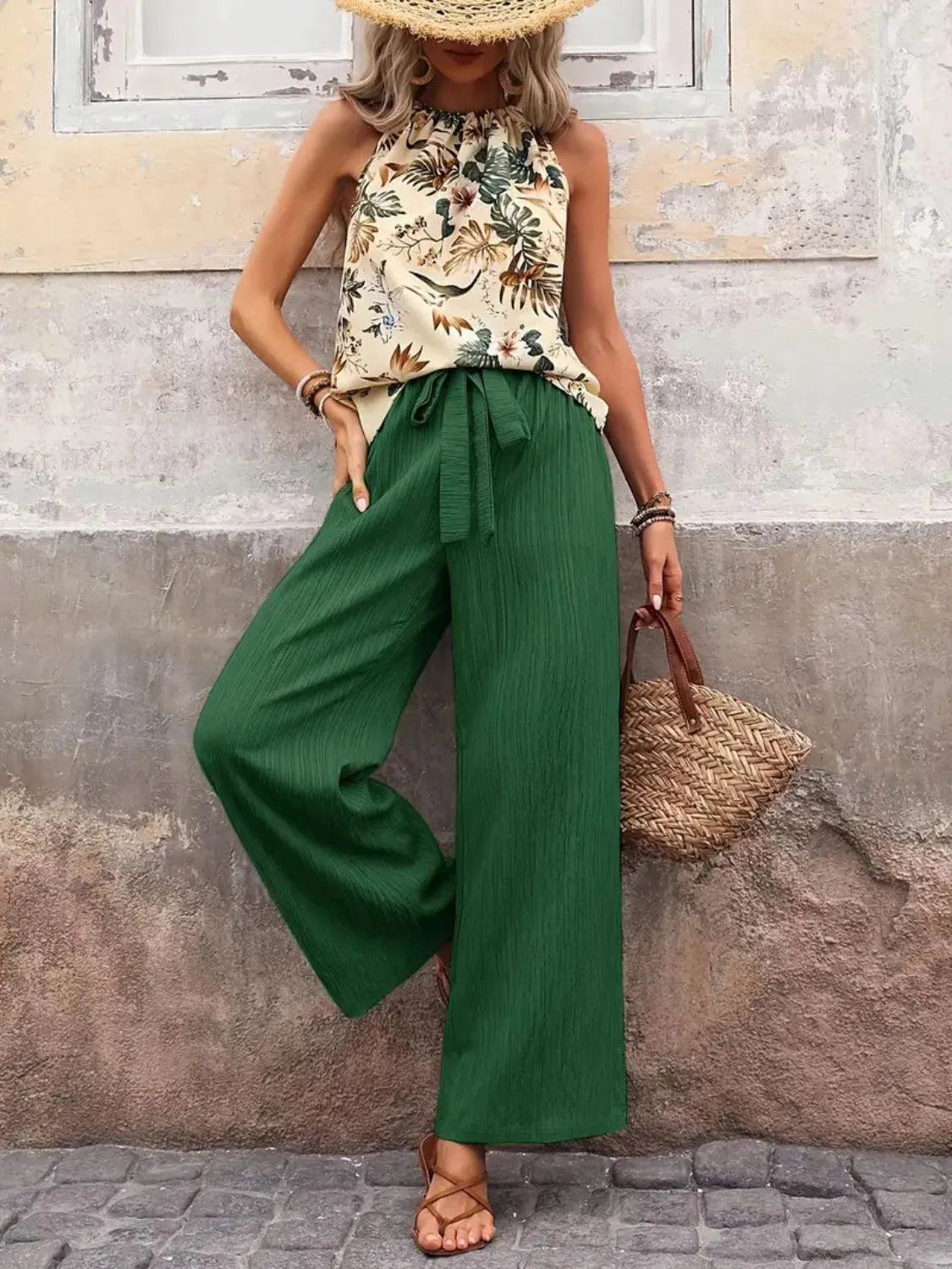 Model styling chic summer two-piece outfit pants and top – Voguelle