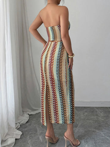 Back view of Gold strapless tube top and midi skirt set in multicolor – Voguelle