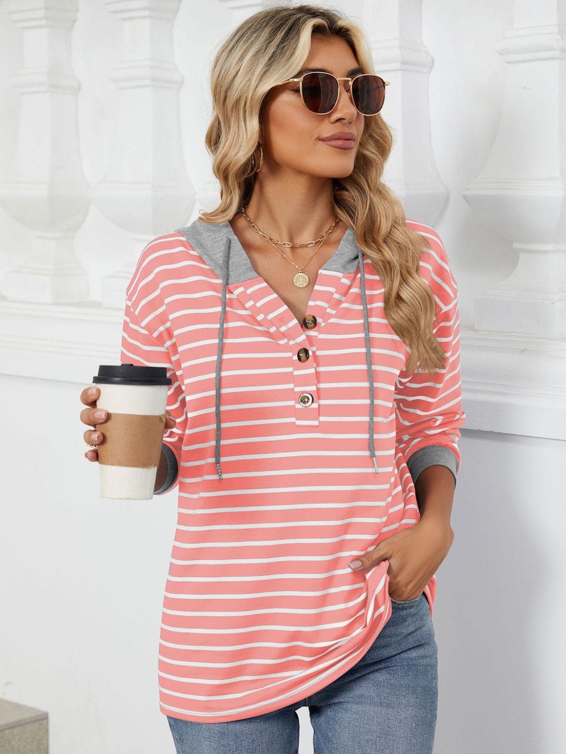 Green striped buttoned hoodie with casual fit – Voguelle