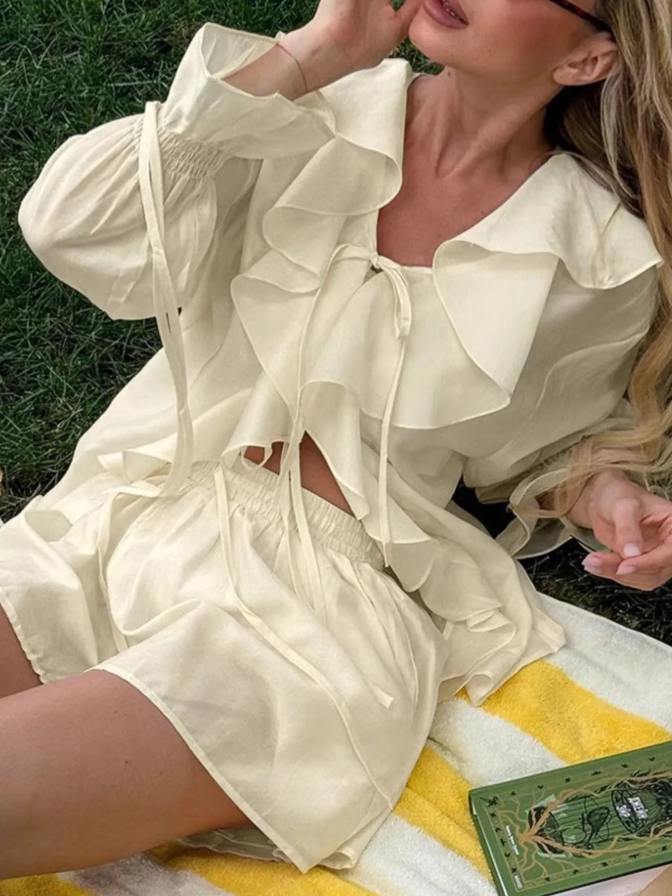 Model styling cream Ruffled V-Neck Long Sleeve Top outdoors – Voguelle