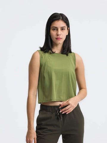 Millennia Cropped Active Tank in green – Voguelle