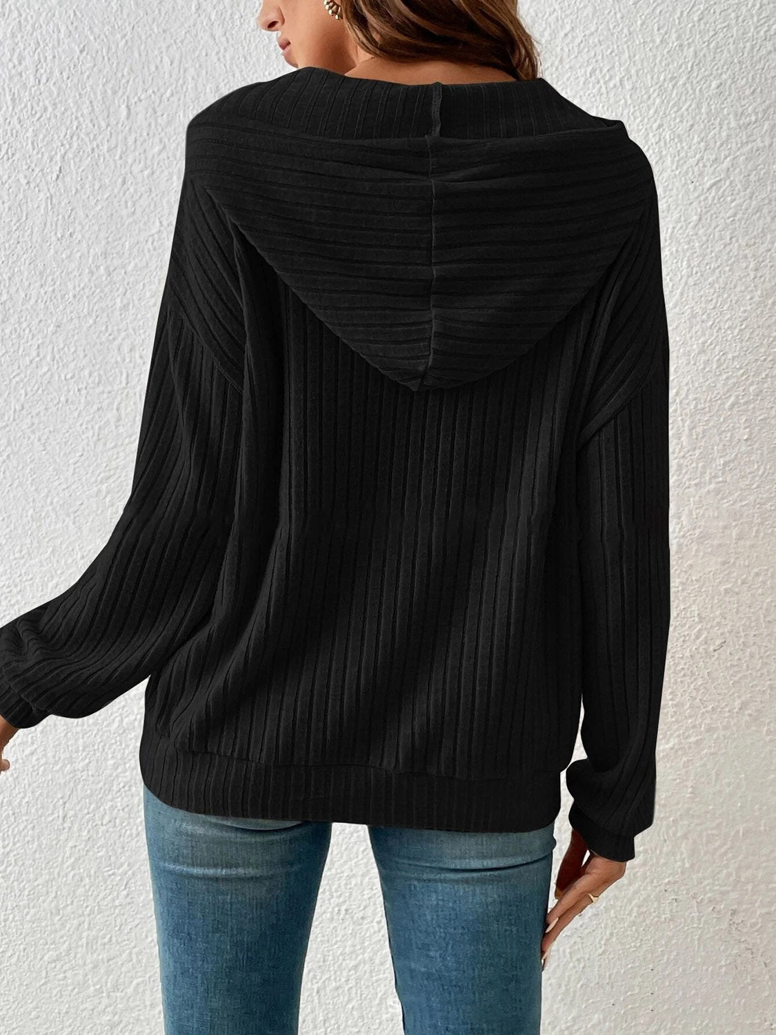 Women’s ribbed knit hoodie with adjustable drawstring – Voguelle