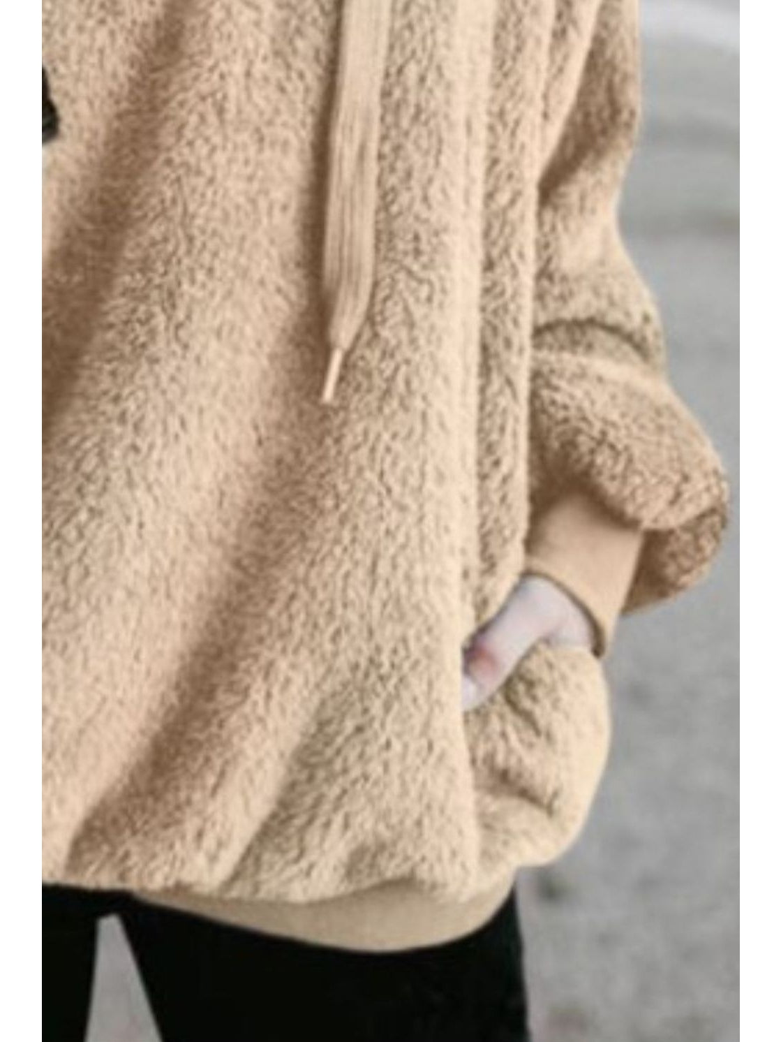 Quarter-zip teddy hoodie styled for streetwear – Voguelle