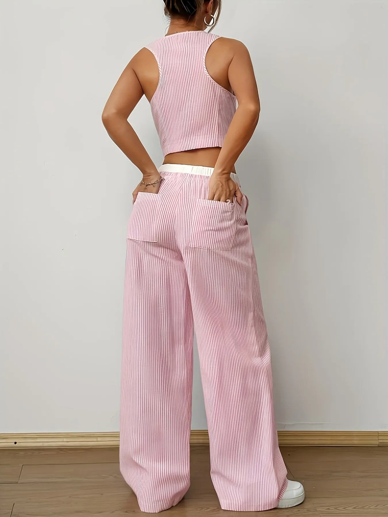 Casual striped two-piece outfit vest top and pants – Voguelle
