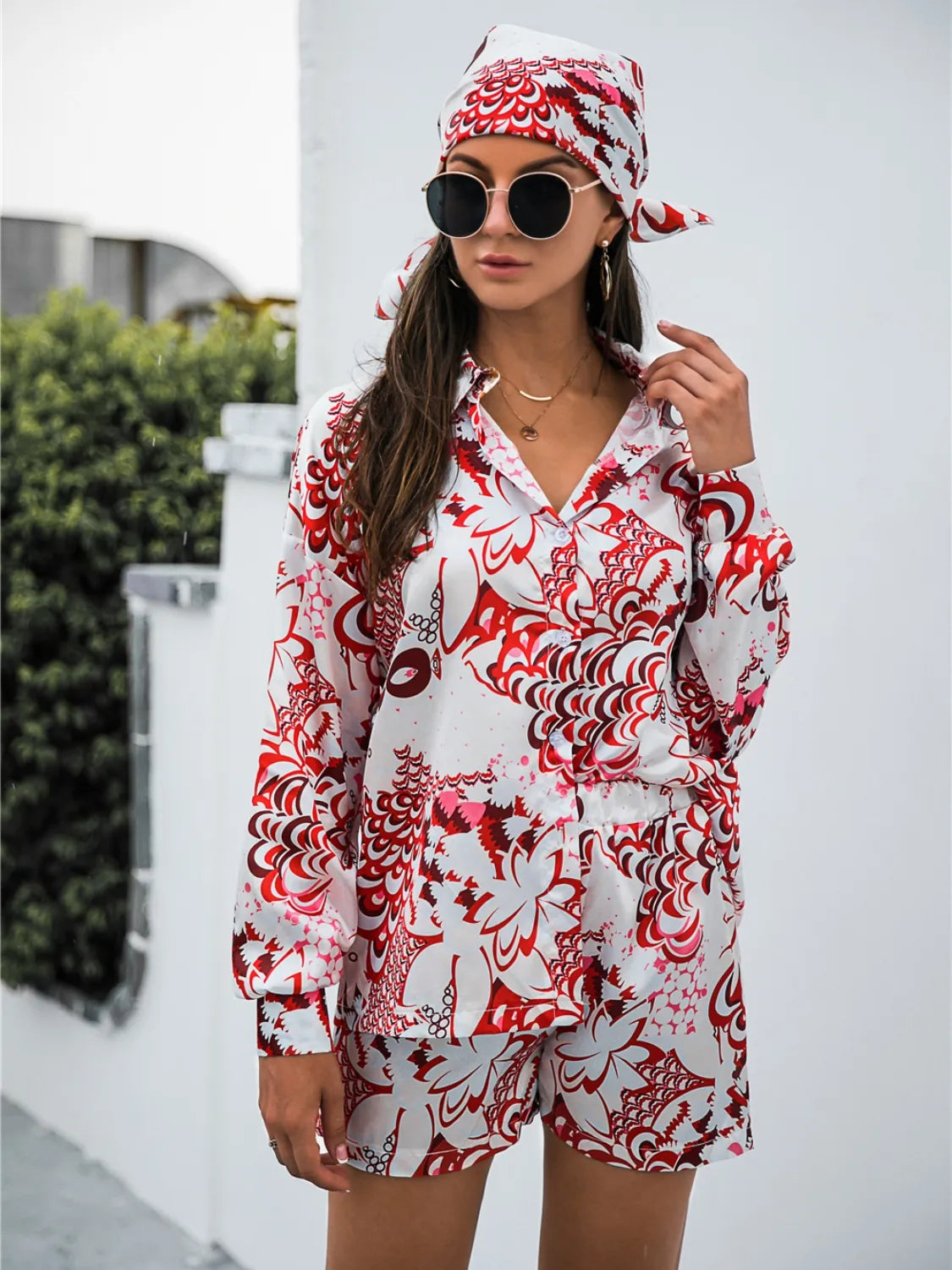 Red floral Printed Button-Up Shirt & Shorts Set styled for summer – Voguelle