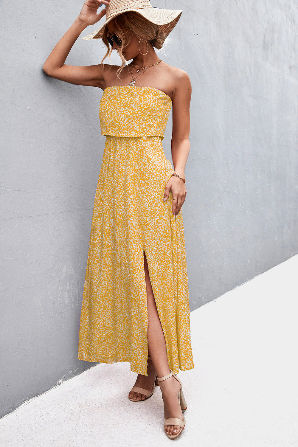 Model in hat strapless maxi dress – Voguelle