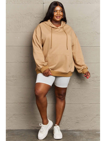 Women’s camel hoodie with roomy fit – Voguelle