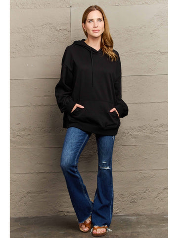 Dropped shoulder camel hoodie outfit styling – Voguelle