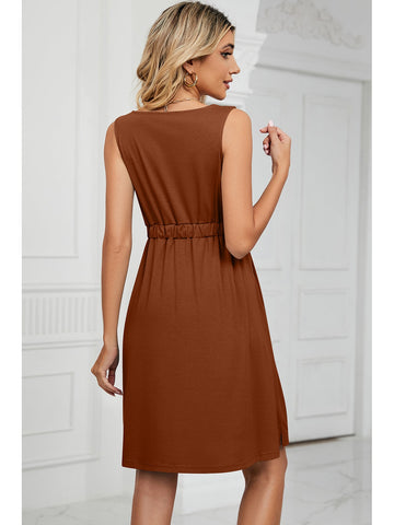 Hem detail of Grecian neck eyelet dress – Voguelle
