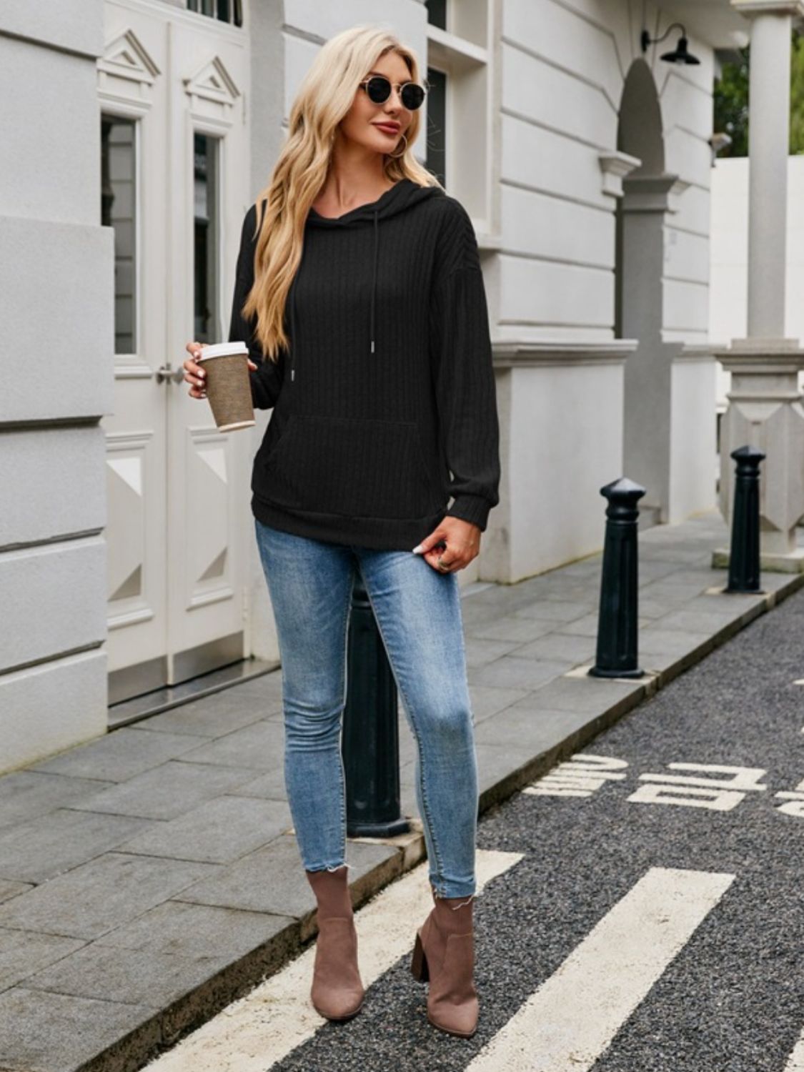 Beige ribbed hoodie close-up front neckline detail – Voguelle