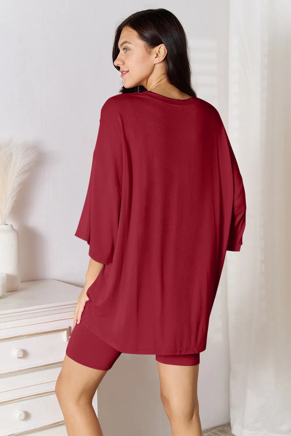Relaxed lifestyle look in brown rayon loungewear – Voguelle