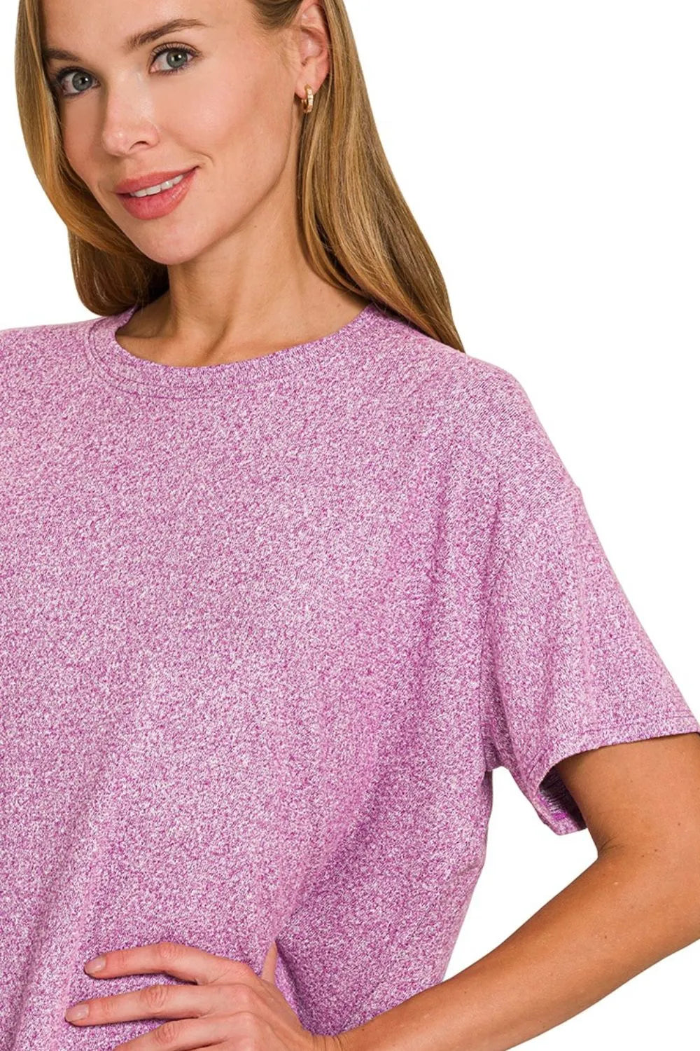 Model wearing casual lavender two-piece loungewear set – Voguelle