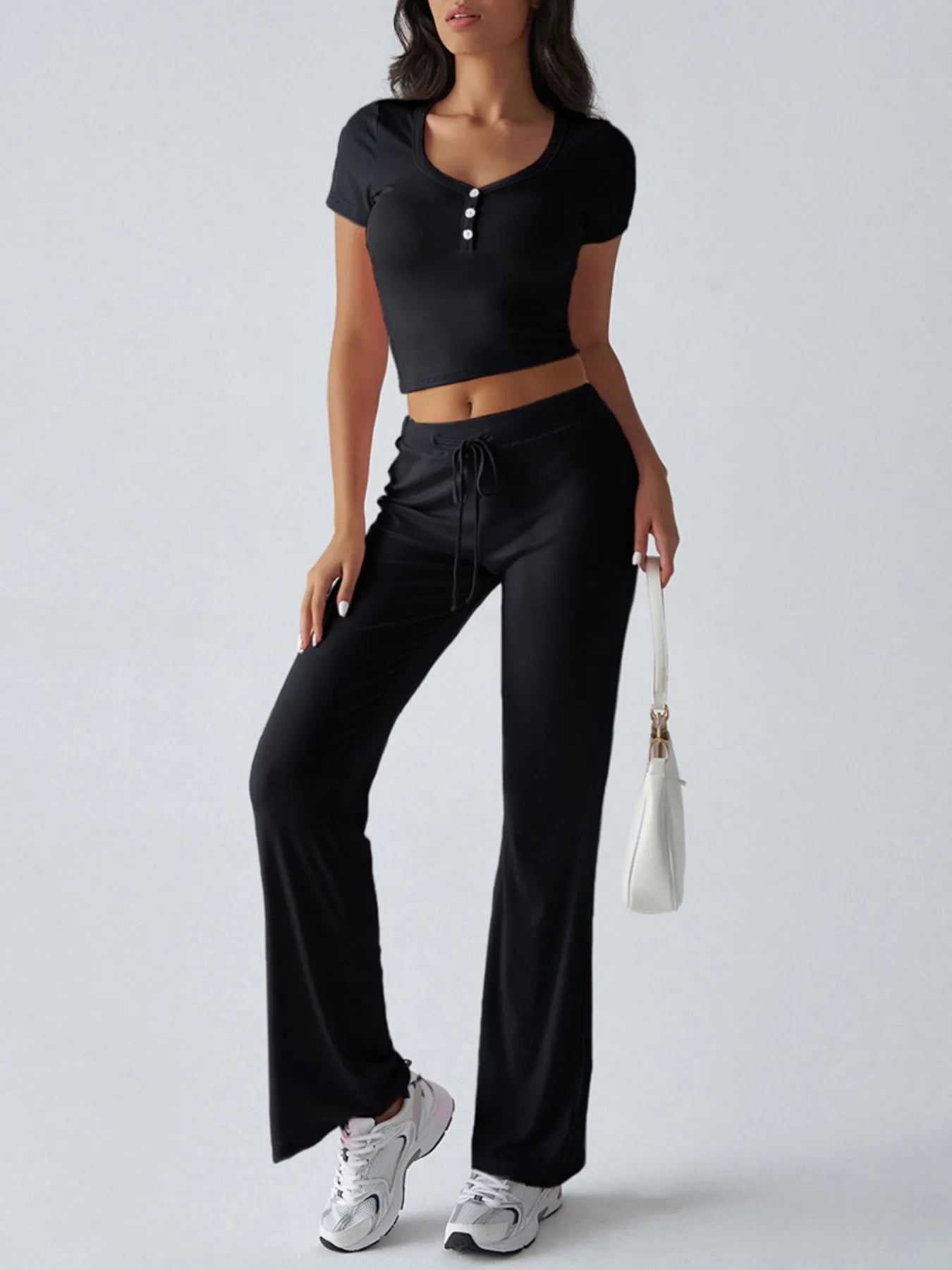 Button-front pink ribbed crop top with pants outfit for casual wear – Voguelle