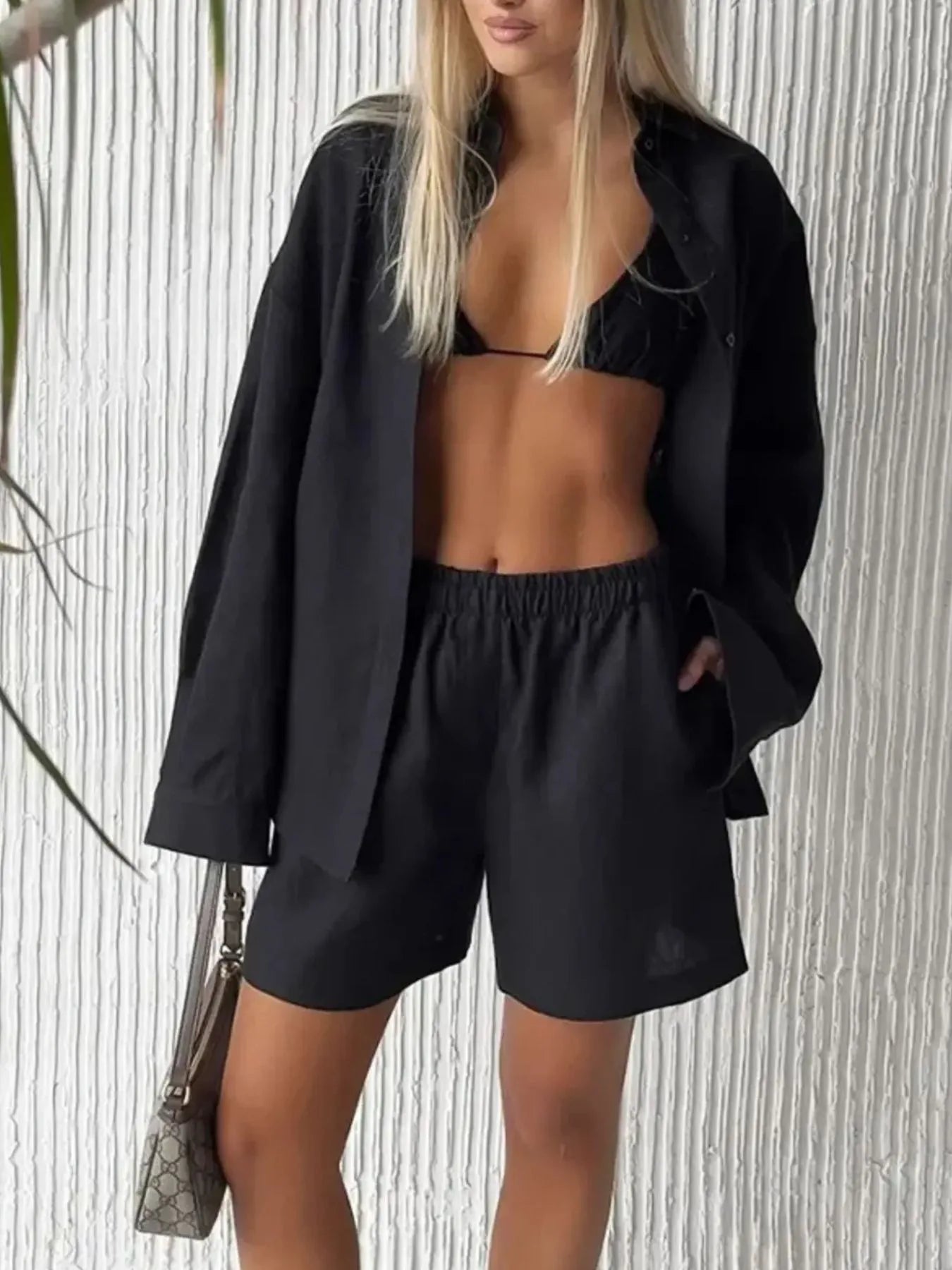 Flat lay of casual pink summer two-piece outfit – Voguelle