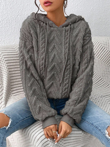 Soft fleece beige hoodie styled with gold jewelry – Voguelle