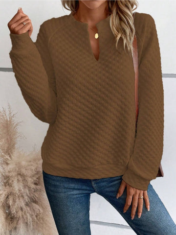 Minimalist style notched long sleeve sweatshirt – Voguelle