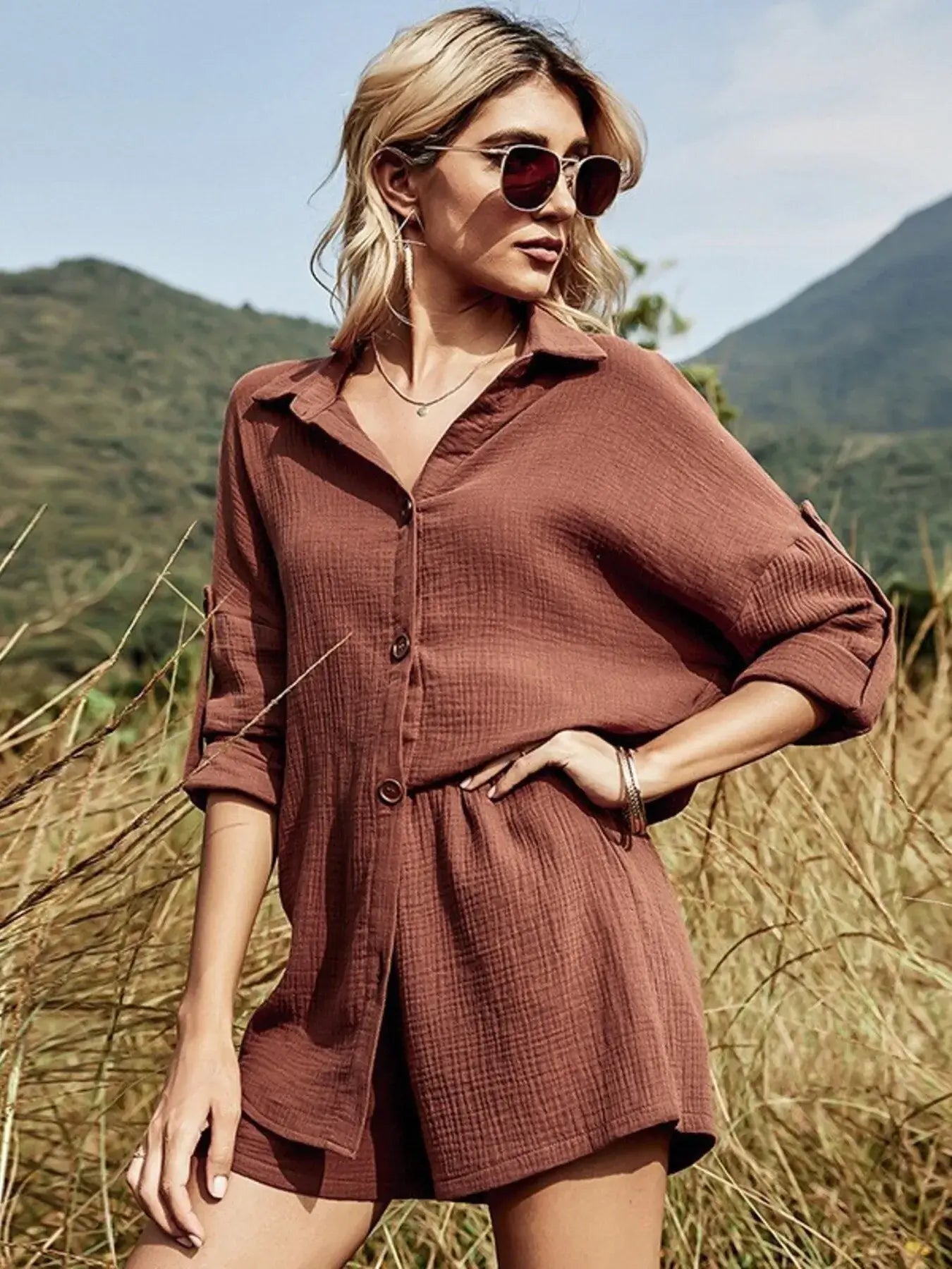 2-Piece Button Down Shirt and Shorts Set in brown – Voguelle