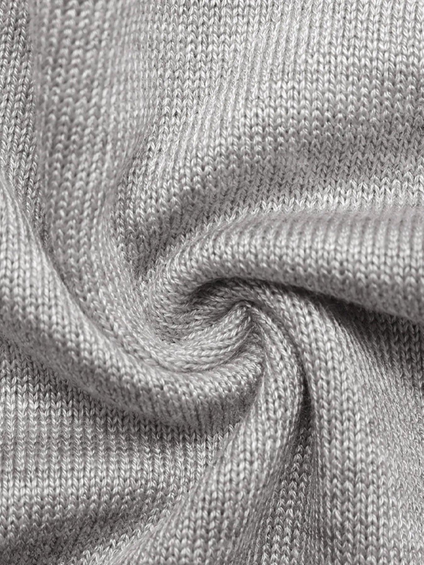 Model styling grey ribbed knit skirt set with long sleeve top – Voguelle