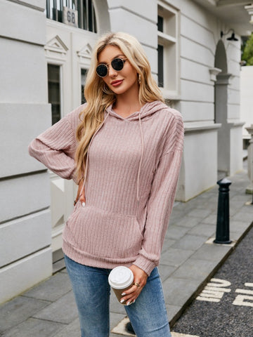 Relaxed fit ribbed hoodie with drawstring neckline in beige – Voguelle