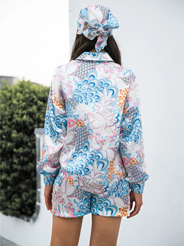Back detail of blue Printed Two-Piece Outfit – Voguelle