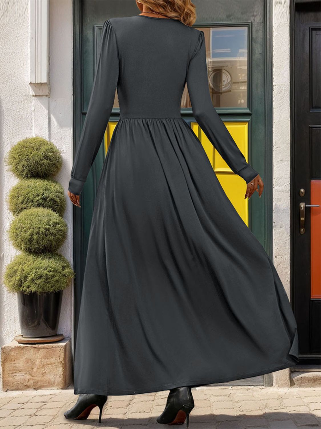 Front view of lace detail V-neck long sleeve maxi dress with slit – Voguelle