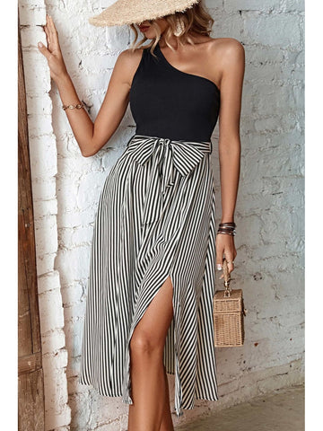 Close-up of waist tie detail on striped one-shoulder dress – Voguelle