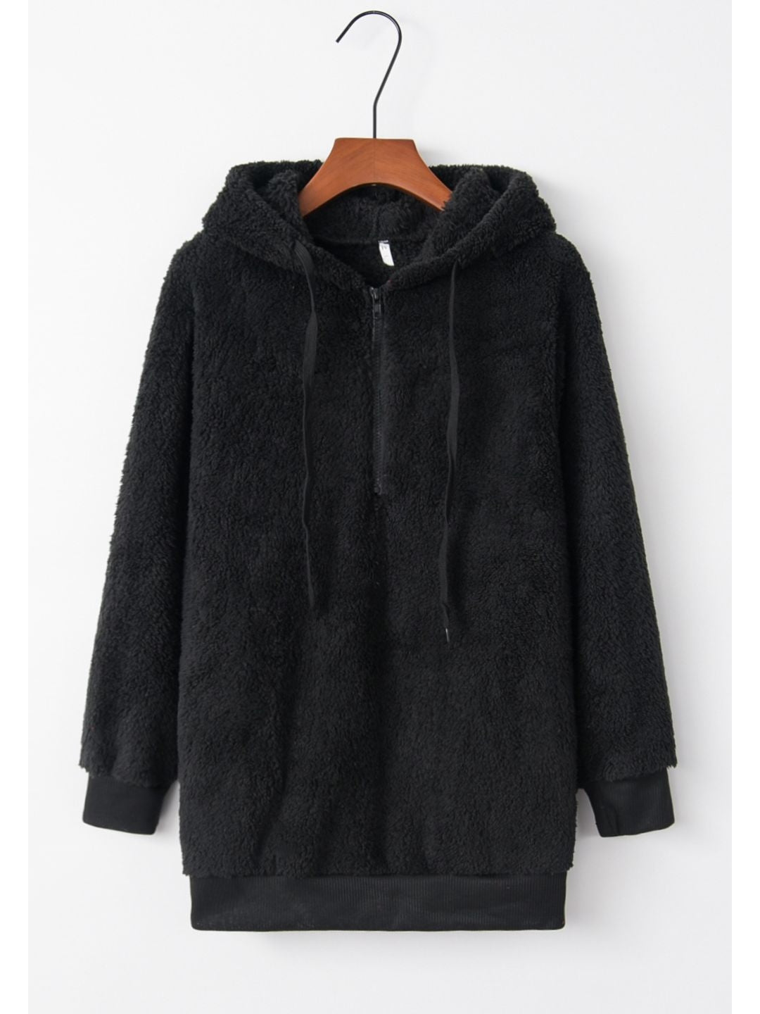 Close-up of drawstring and zipper detail teddy hoodie – Voguelle
