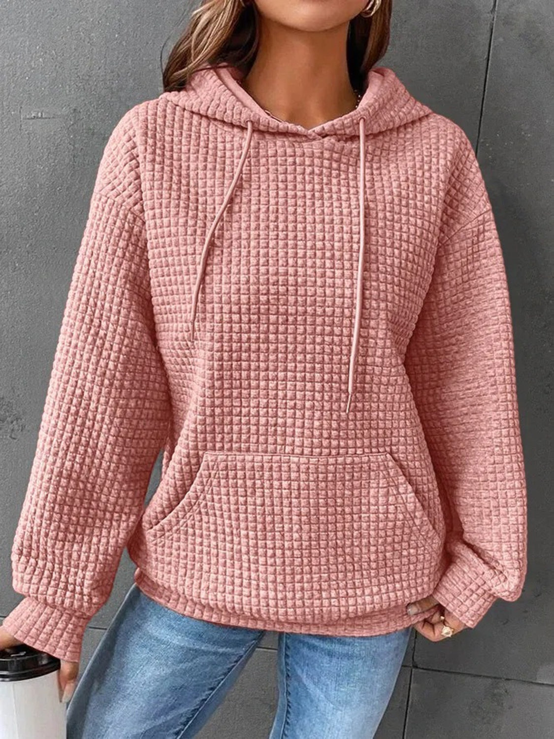 Beige textured hoodie paired with blue jeans – Voguelle