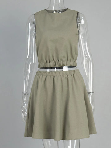 Neutral beige sleeveless crop top with mini skirt outfit – Voguelle