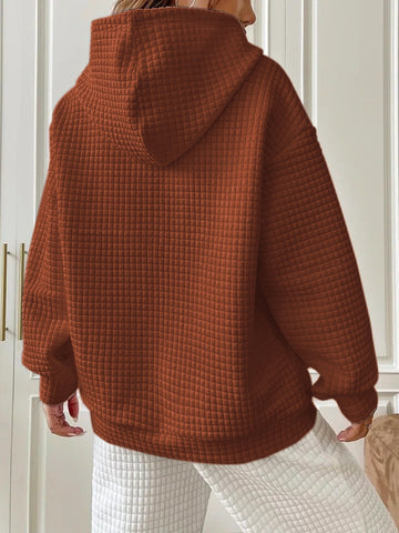 Beige textured hoodie casual streetwear look – Voguelle