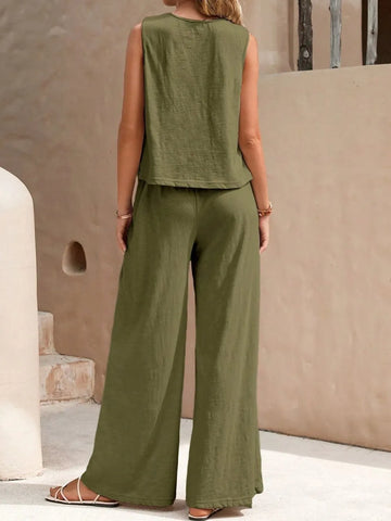 Casual chic two-piece outfit with relaxed fit pants – Voguelle