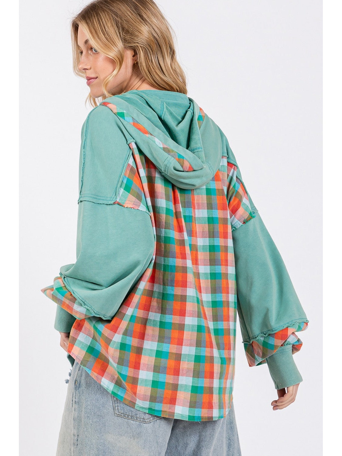 Green drawstring hoodie with colorful plaid trim on cuffs – Voguelle