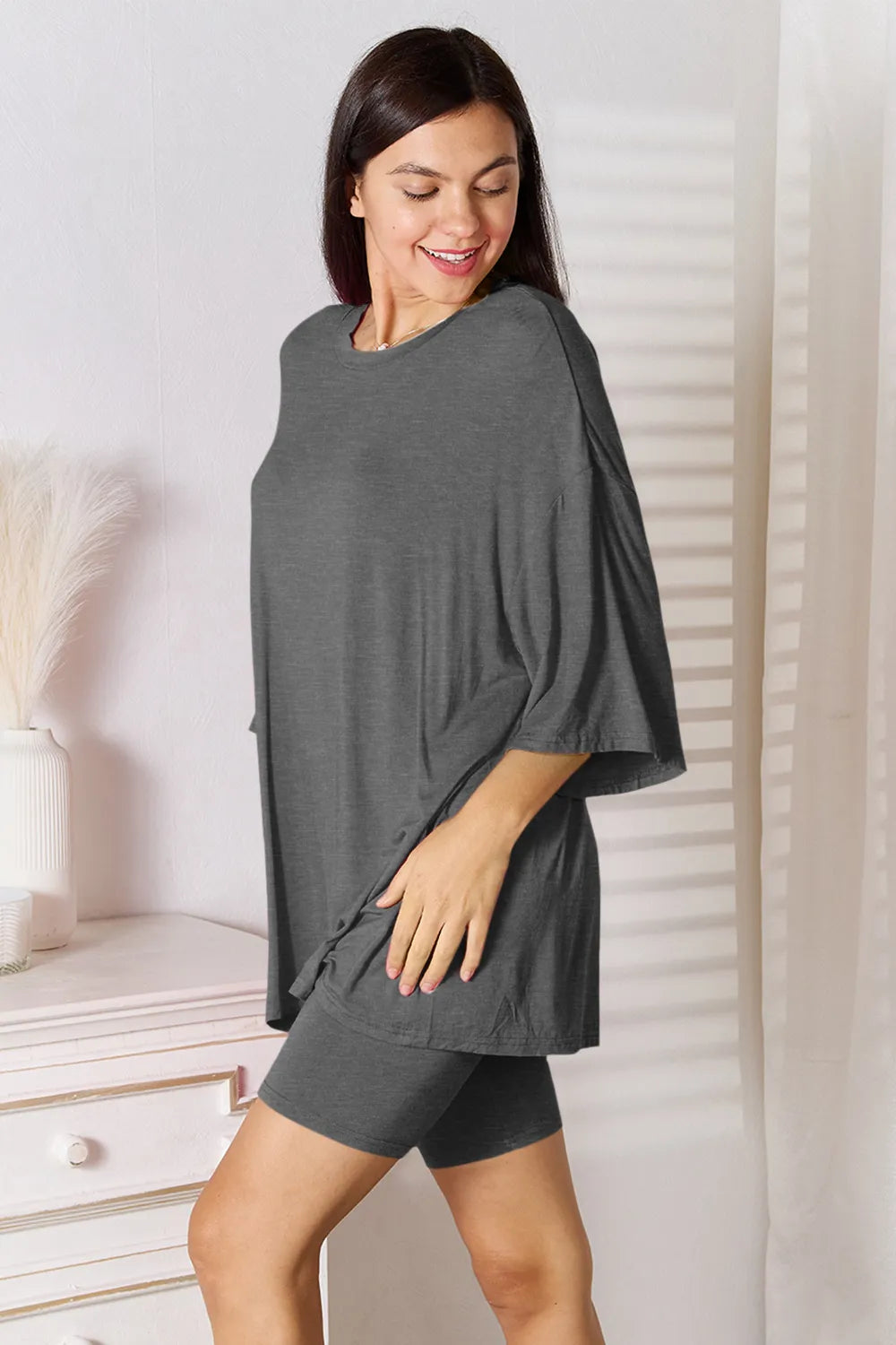 Modern casual women’s lounge set in brown rayon – Voguelle