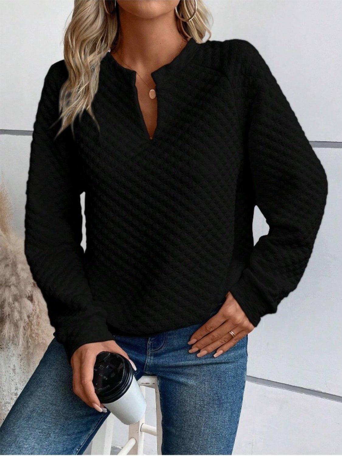 Front view notched neck long sleeve sweatshirt in white – Voguelle