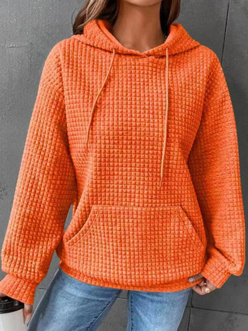 Textured beige hoodie with drawstring neckline – Voguelle