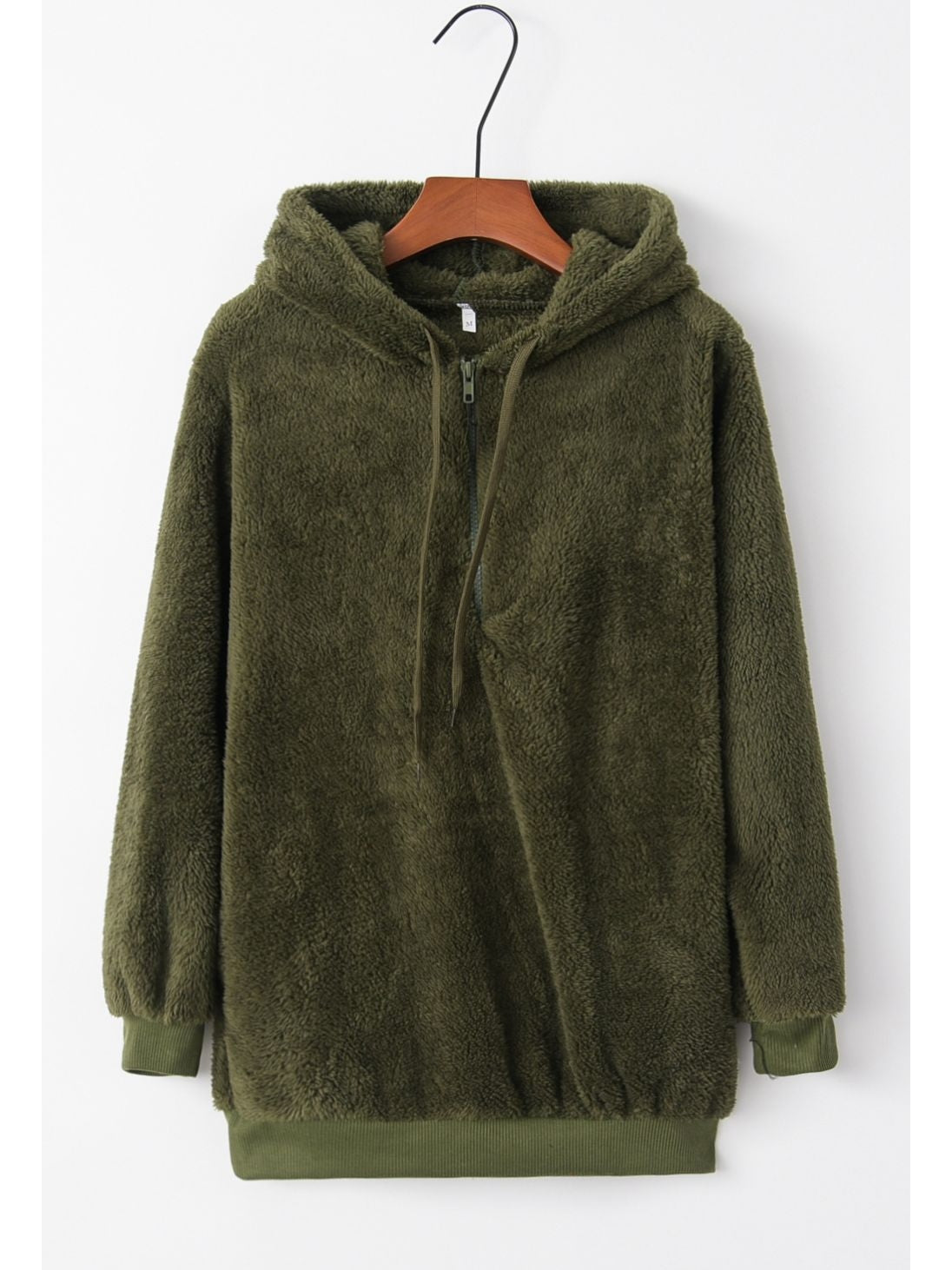Close-up fabric texture of teddy hoodie in brown – Voguelle