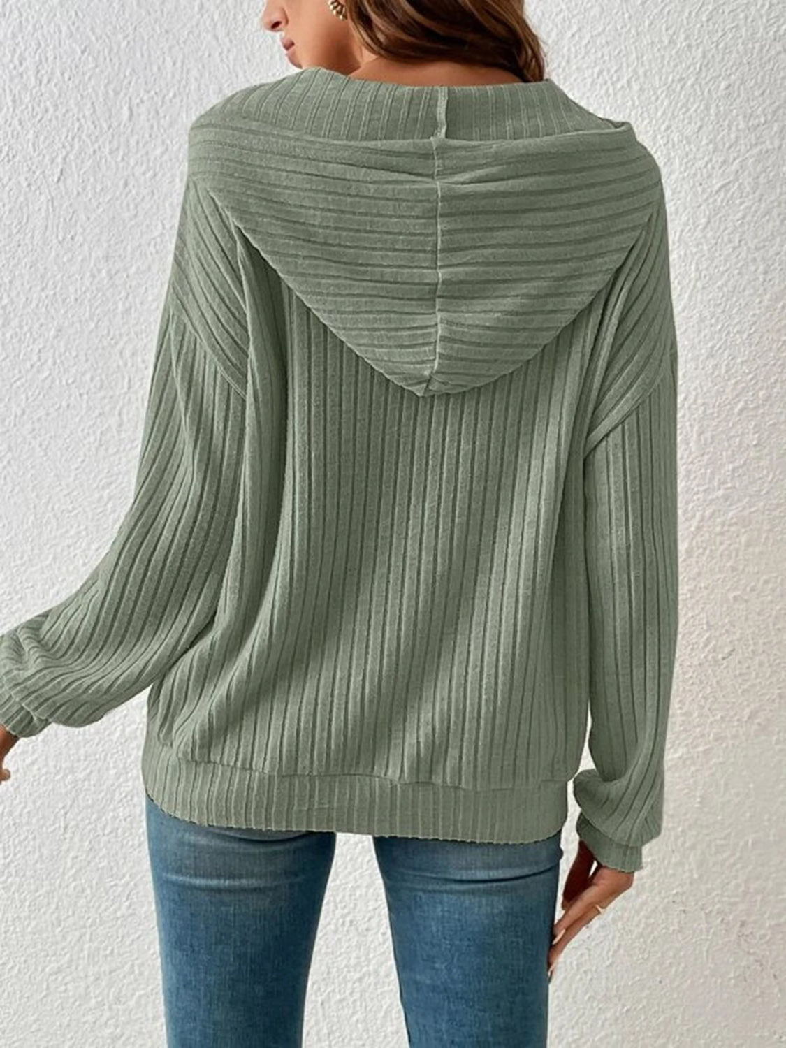 Relaxed fit ribbed hoodie in green with front pocket – Voguelle