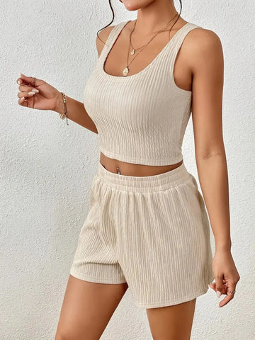 Side angle of beige ribbed two-piece summer set – Voguelle
