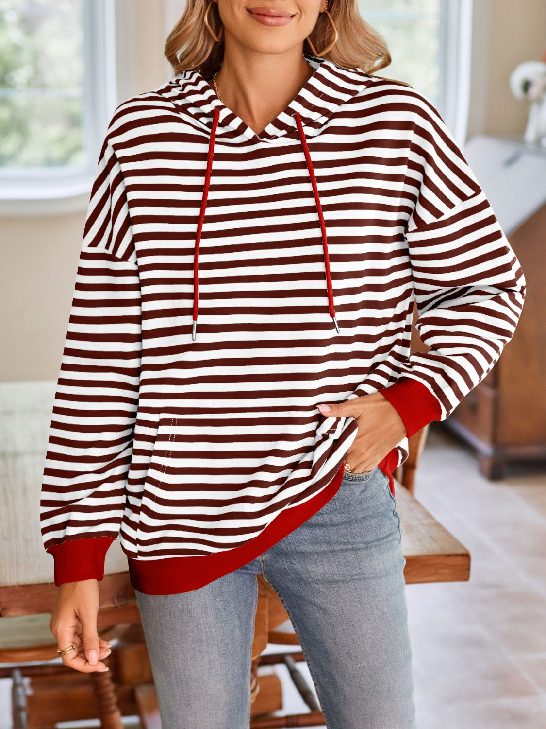 Striped pullover hoodie with adjustable drawstring – Voguelle
