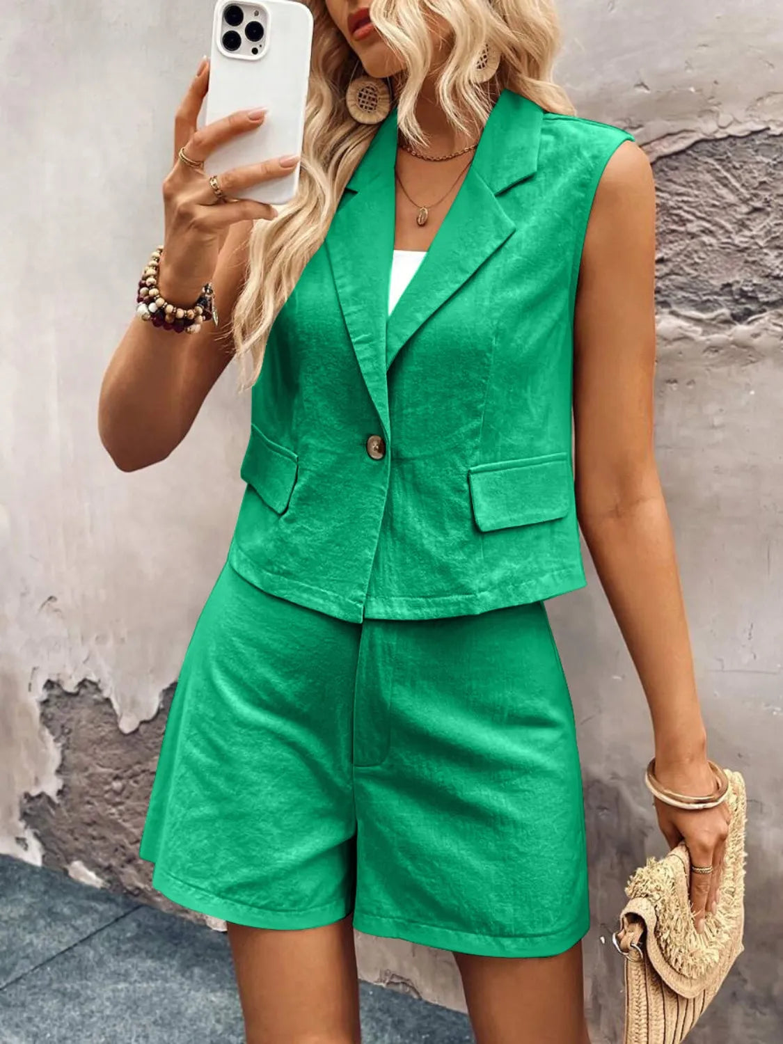 Relaxed summer styling of green sleeveless shorts set – Voguelle