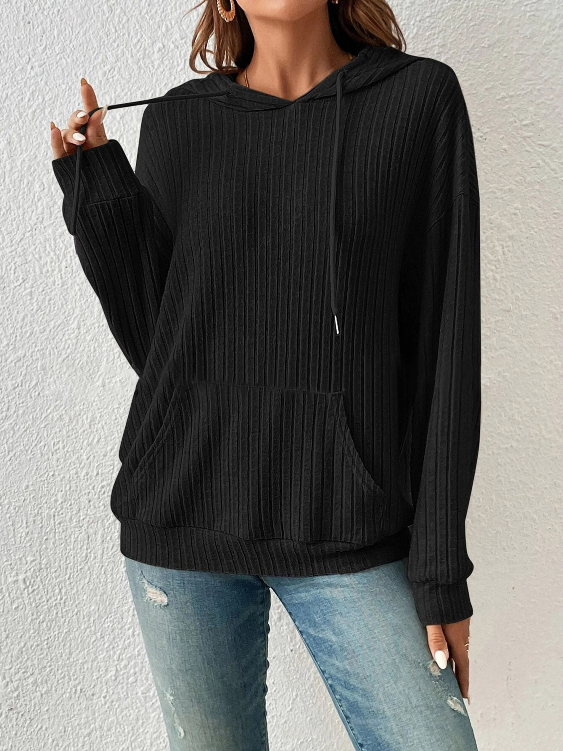 Cozy ribbed texture hoodie in green with casual silhouette – Voguelle